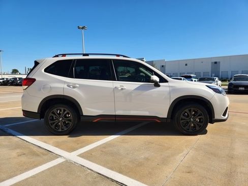 Used 2023 Subaru Forester Sport image 4