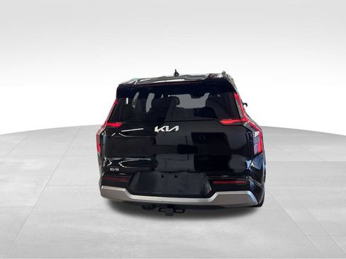 Certified 2024 Kia EV9 Land AWD/4WD image 37