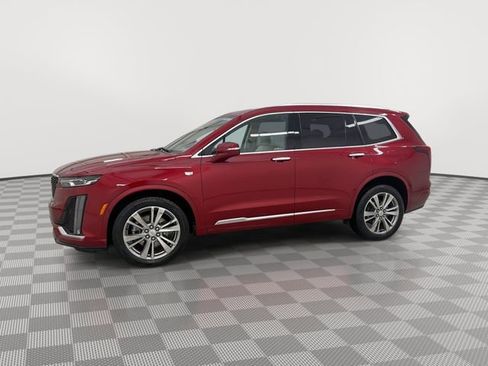 Certified 2024 Cadillac XT6 Premium Luxury image 5