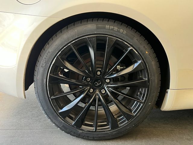 Used 2014 INFINITI Q60 Convertible w/ Premium Package RWD image 11