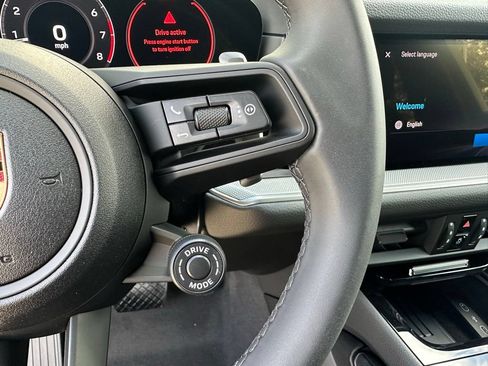 Used 2026 Porsche Cayenne Coupe AWD/4WD image 17
