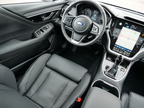 Certified 2025 Subaru Outback Touring XT w/ Popular Package #2 image 9