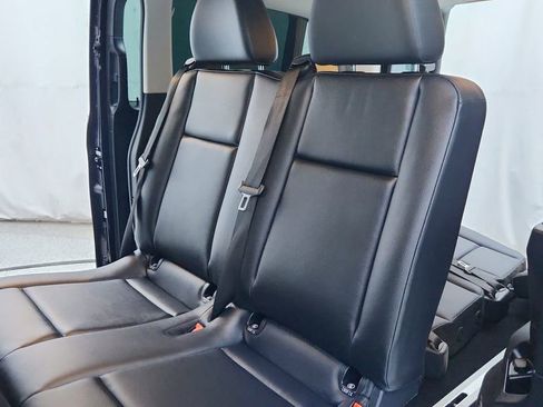 Used 2023 Mercedes-Benz Metris Passenger image 34