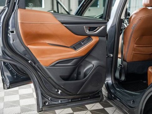Used 2019 Subaru Forester Touring image 41