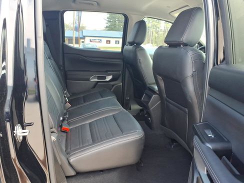 Used 2025 Ford Ranger Lariat image 9