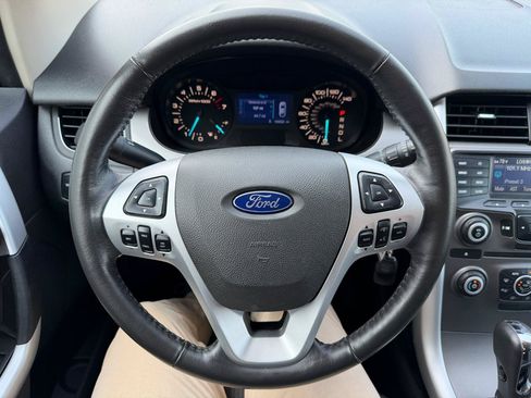 Used 2013 Ford Edge SEL FWD image 23