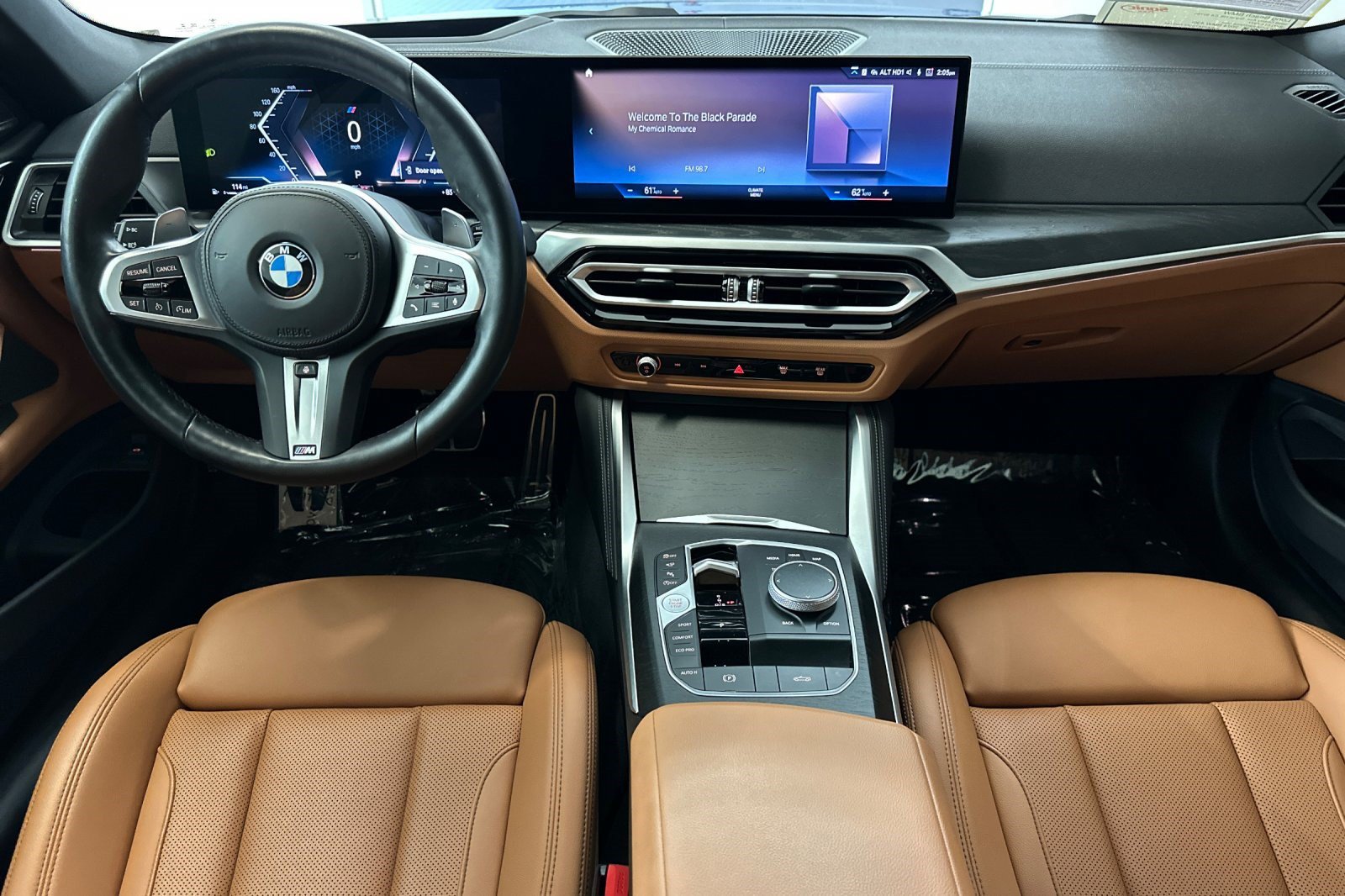 Used 2024 BMW 430i Convertible w/ M Sport Package RWD image 15