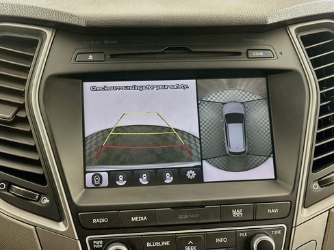 Used 2017 Hyundai Santa Fe Sport FWD image 23