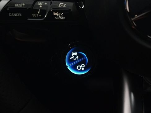 New 2026 Mercedes-Benz E 53 AMG e 4MATIC Sedan image 21