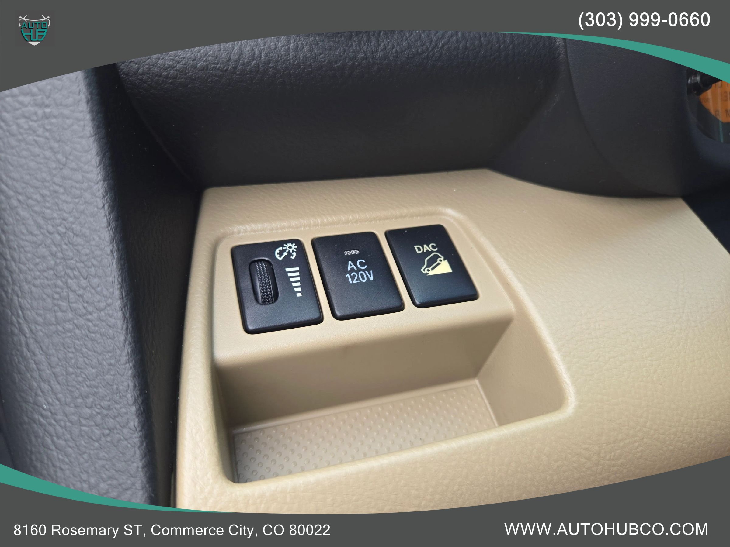 Used 2010 Toyota RAV4 Limited AWD/4WD image 25