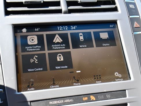 Used 2017 Lincoln MKZ Premiere image 30