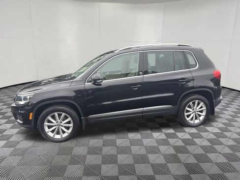 Used 2017 Volkswagen Tiguan Wolfsburg Edition AWD/4WD image 17