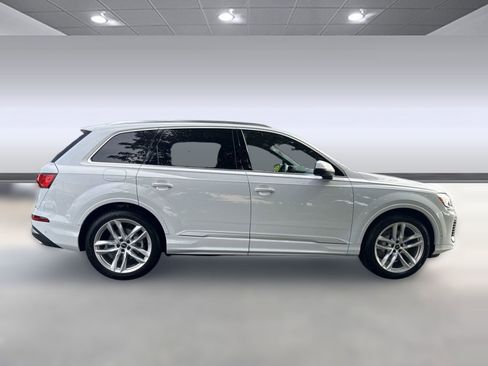New 2025 Audi Q7 3.0T Premium Plus AWD/4WD image 8