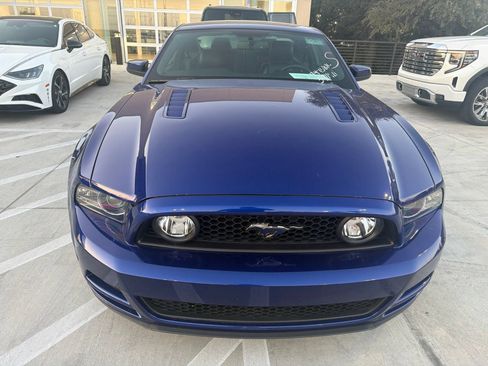 Used 2013 Ford Mustang GT Premium w/ Brembo Brake Pkg RWD image 2