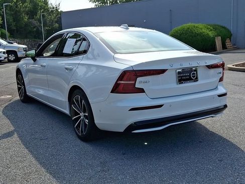 Certified 2025 Volvo S60 T8 Plus AWD/4WD image 4