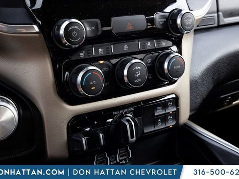 Used 2022 RAM 1500 Laramie AWD/4WD image 10
