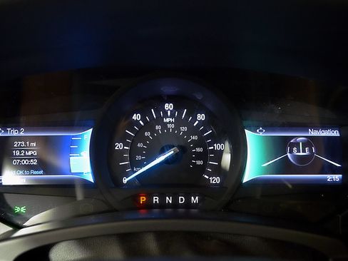 Used 2017 Ford Expedition XLT w/ Equipment Group 202A RWD image 28