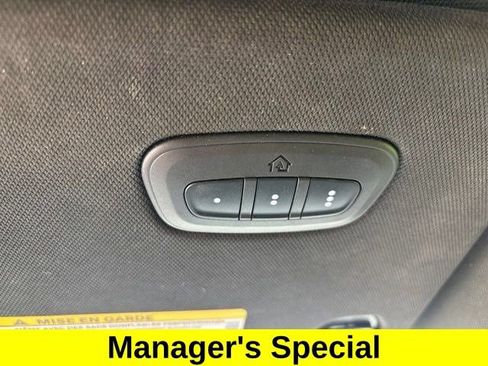 Used 2022 Jeep Wagoneer Series III w/ Premium Group I AWD/4WD image 28