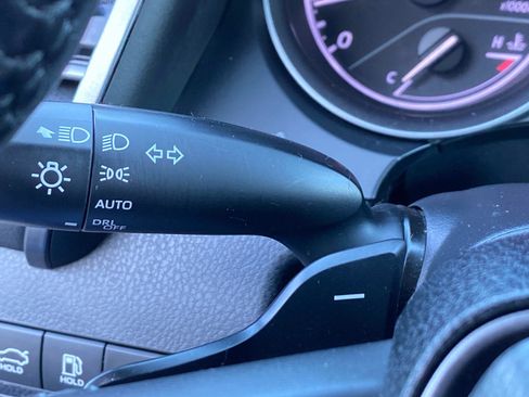 Used 2023 Toyota Camry SE image 17