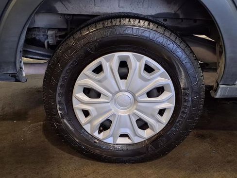 Used 2022 Ford Transit 350 XLT image 22