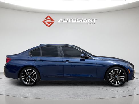 Used 2018 BMW 340i Sedan RWD image 27