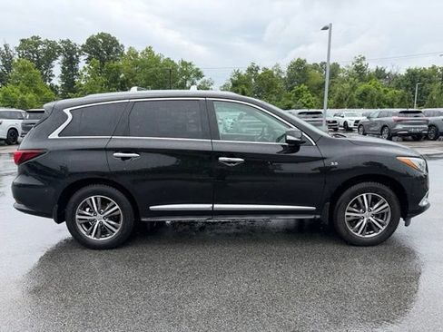 Used 2019 INFINITI QX60 Luxe w/ Essential Package AWD/4WD image 8