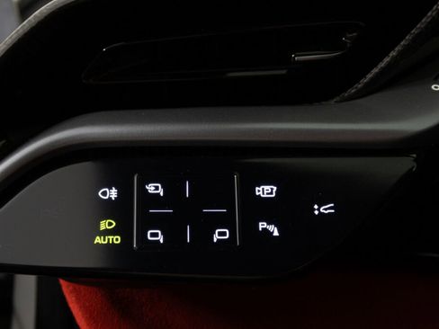 Used 2023 Ferrari SF90 Stradale image 33