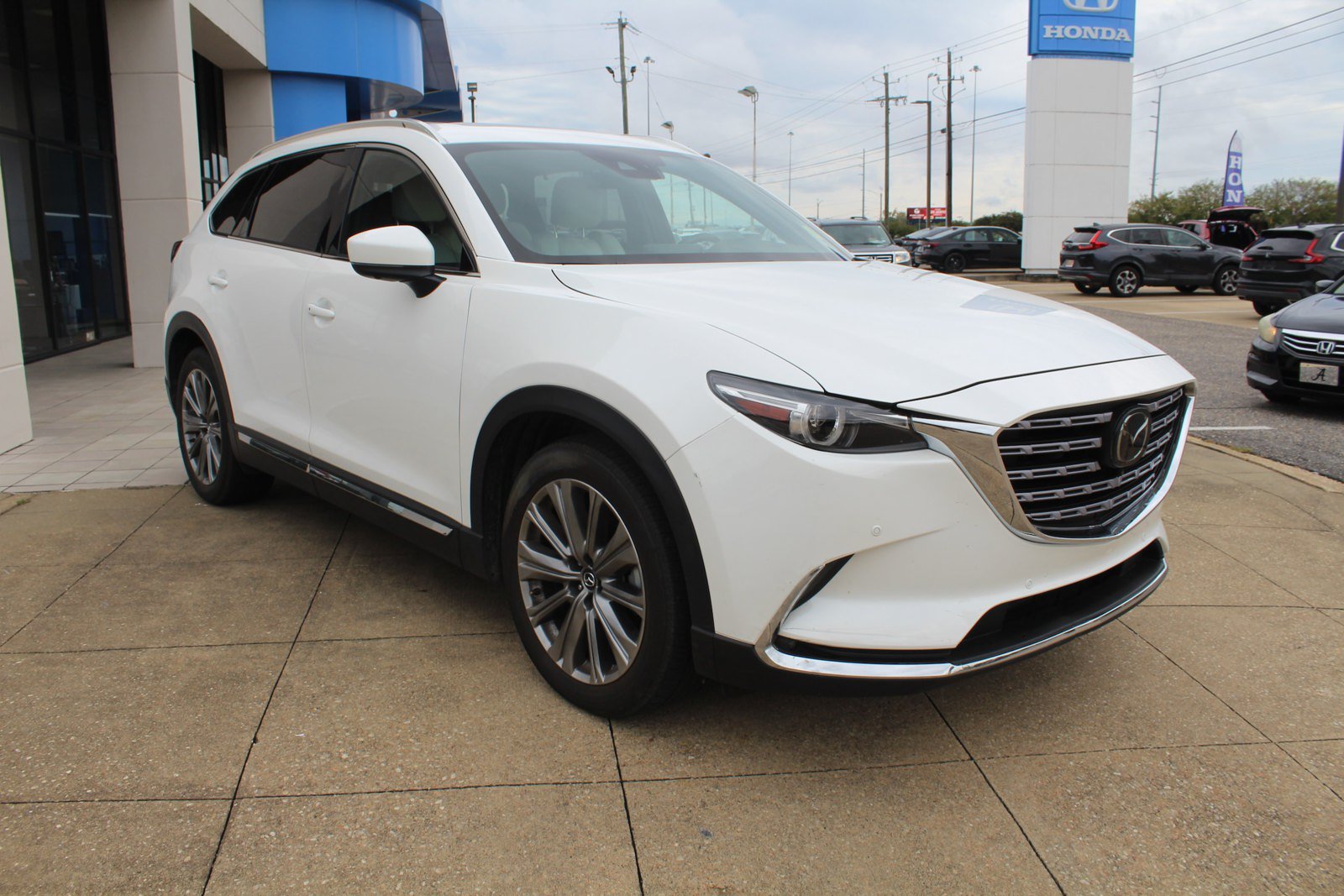 Used 2023 MAZDA CX-9 Signature AWD/4WD image 1