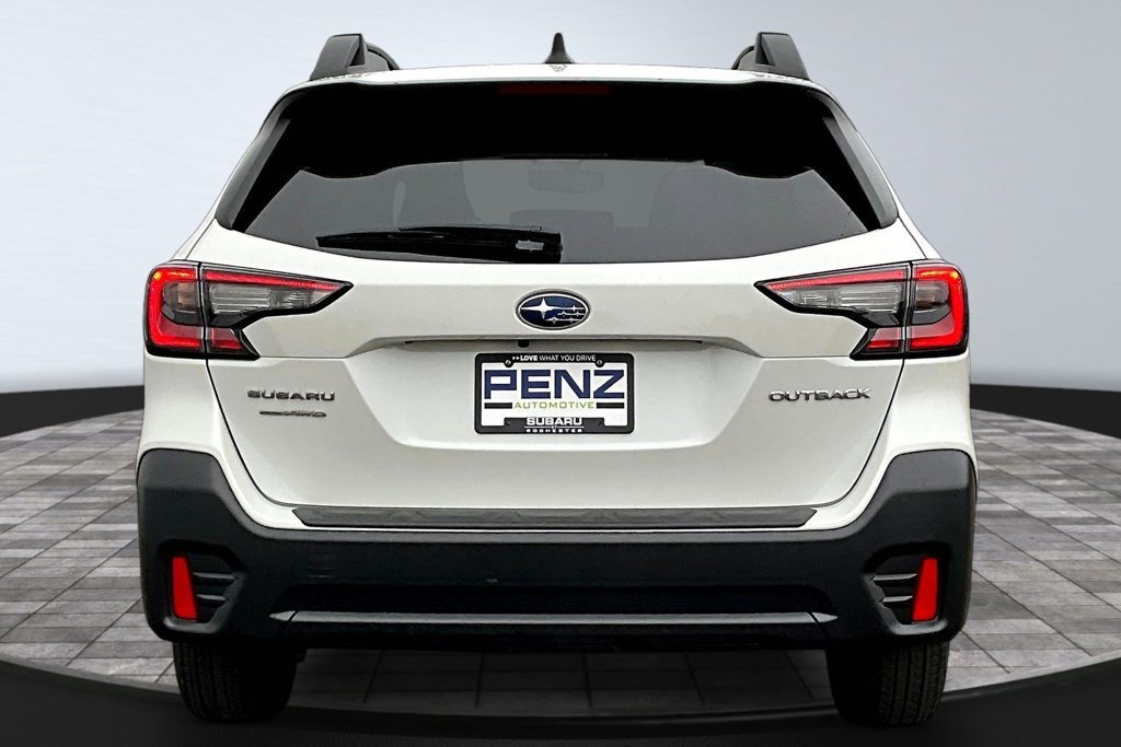 Used 2021 Subaru Outback Premium AWD/4WD image 5