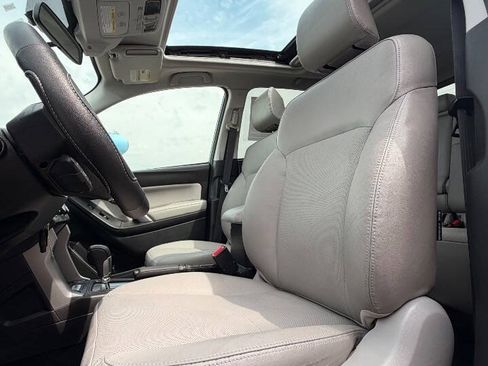 Used 2015 Subaru Forester 2.5i Limited AWD/4WD image 16