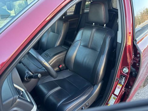 Used 2019 Toyota Highlander SE image 36