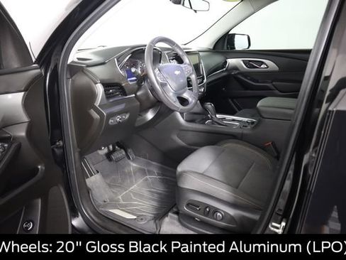 Used 2020 Chevrolet Traverse LT w/ Driver Confidence II Package AWD/4WD image 31