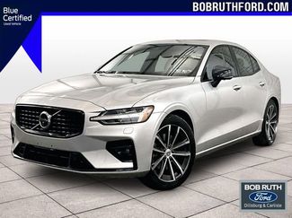 Used 2022 Volvo S60 B5 Momentum w/ Advanced Package AWD/4WD video 1