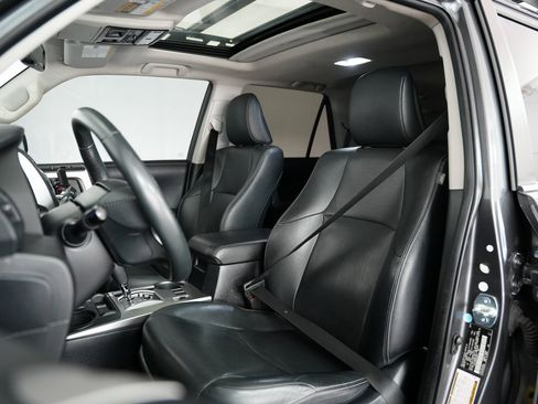 Used 2019 Toyota 4Runner Limited image 45