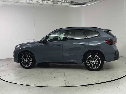 Used 2023 BMW X1 xDrive28i w/ Premium Package image 4