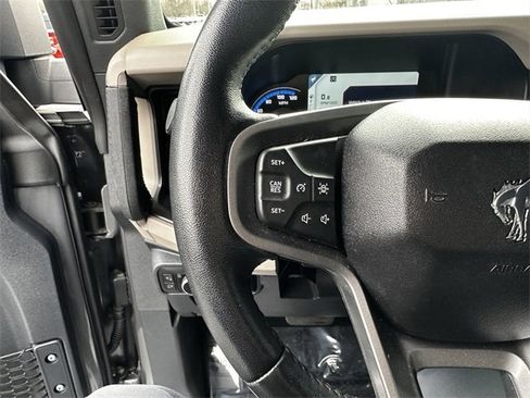 Certified 2023 Ford Bronco Wildtrak image 27