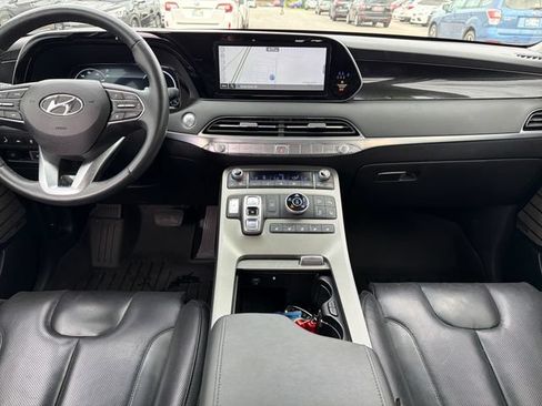 Used 2022 Hyundai Palisade Limited AWD/4WD image 9