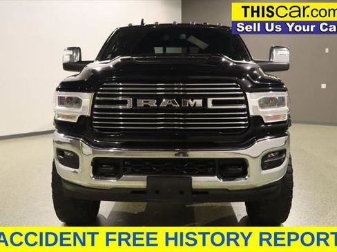 Used 2023 RAM 2500 Laramie AWD/4WD image 3