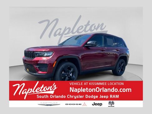 New 2025 Jeep Grand Cherokee Altitude AWD/4WD image 1
