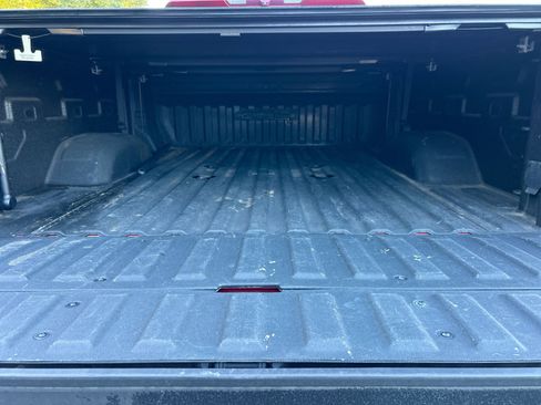 Used 2022 GMC Sierra 2500 AT4 w/ AT4 Preferred Package image 33