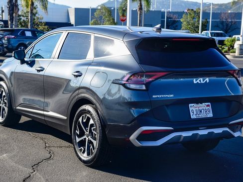 Used 2024 Kia Sportage EX FWD image 6