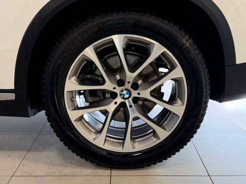 Used 2019 BMW X5 xDrive40i w/ Convenience Package AWD/4WD image 45