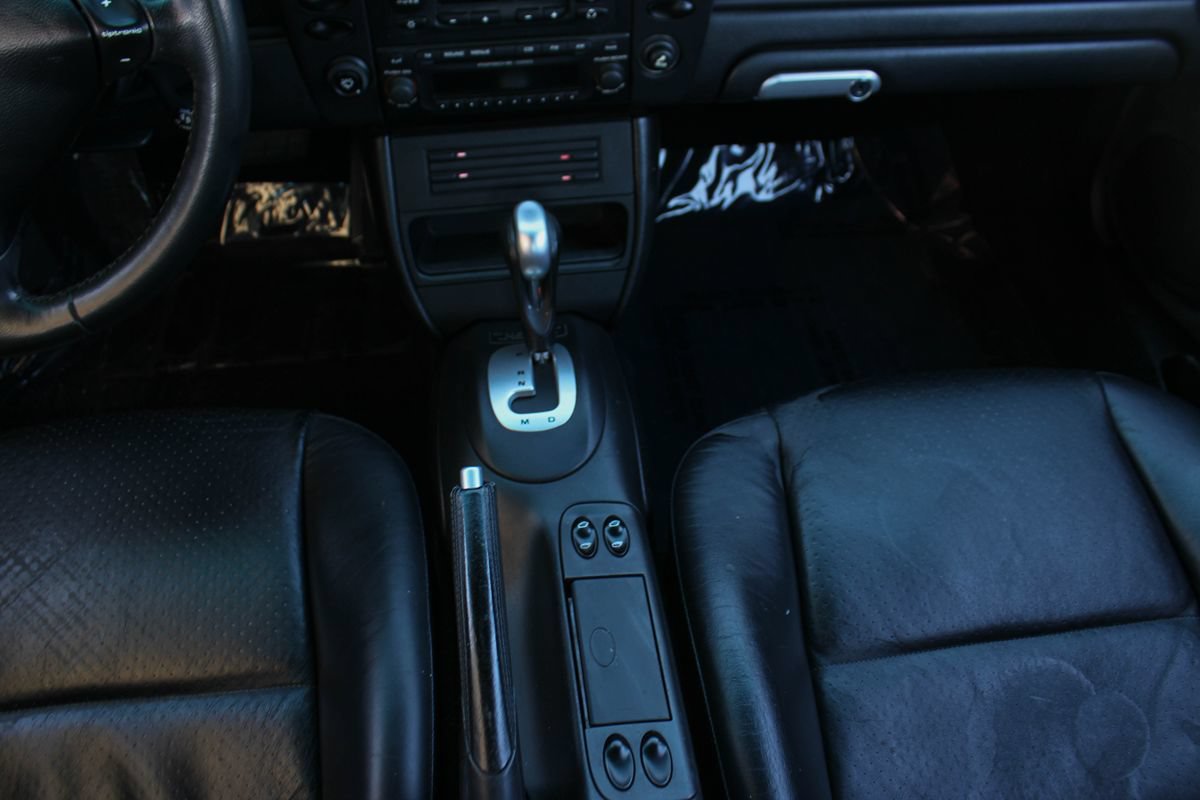 Used 2003 Porsche 911 GT3 RS image 21