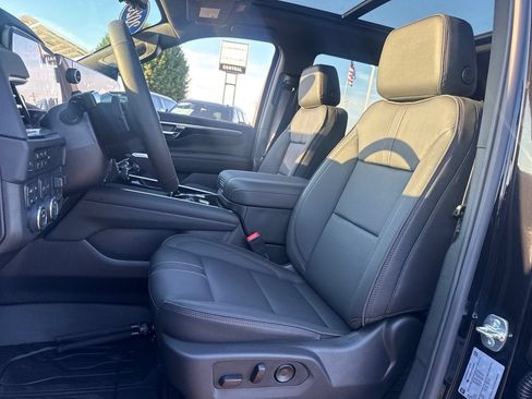 New 2026 Chevrolet Tahoe RST w/ Advanced Technology Package AWD/4WD image 17