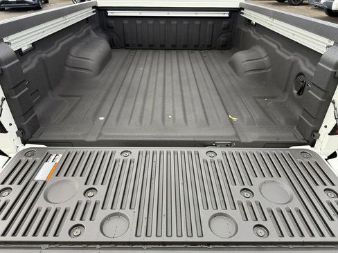 New 2026 Nissan Frontier PRO-4X image 7