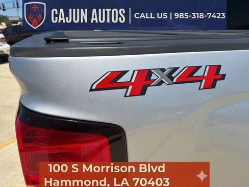 Used 2018 Chevrolet Silverado 1500 LT w/ All Star Edition AWD/4WD image 11