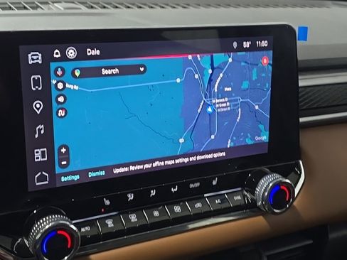 Used 2024 GMC Canyon AT4 image 27