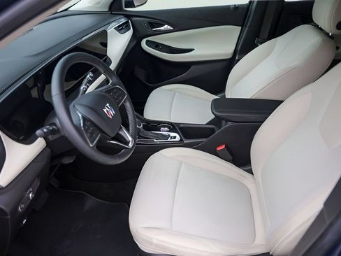 Used 2024 Buick Encore GX Preferred FWD image 11