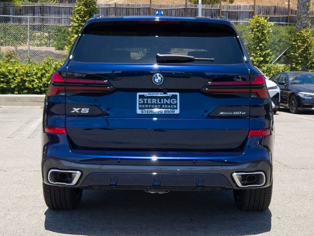 New 2026 BMW X5 xDrive50e w/ M Sport Package AWD/4WD image 19