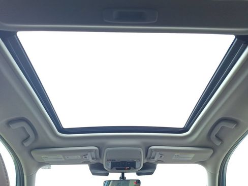 Certified 2023 Subaru Forester Touring AWD/4WD image 13